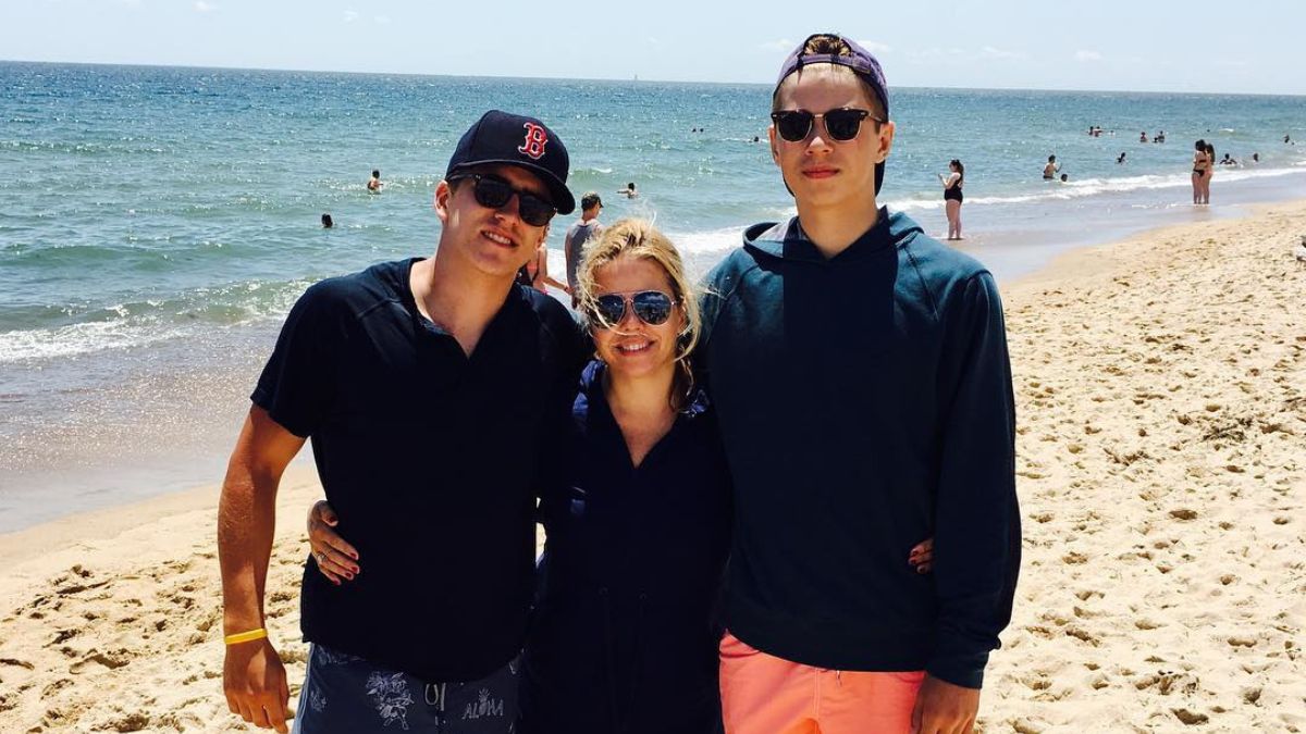 Matt Boldy Married